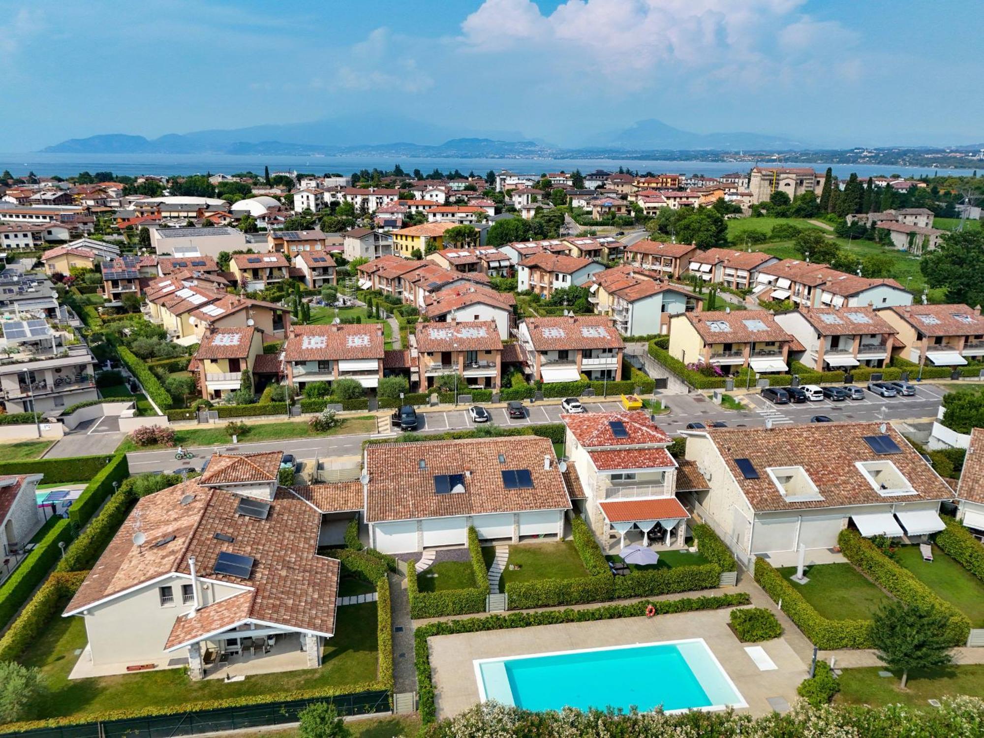 Mgh Luxury - Marlene Chalet Peschiera del Garda